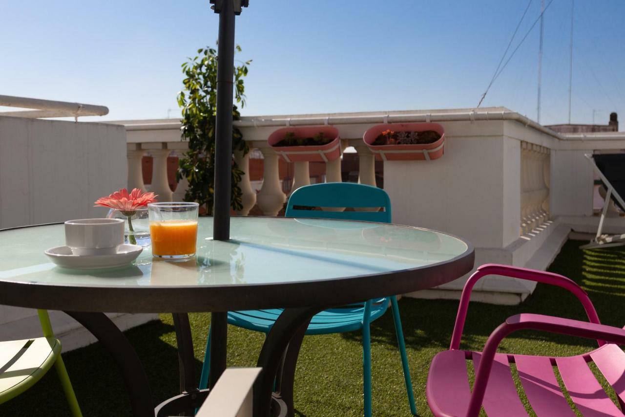 Sky Touristic Attic Apartment Valencia Ngoại thất bức ảnh